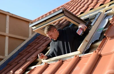 Pose de fenêtres de toit Velux au Baizil